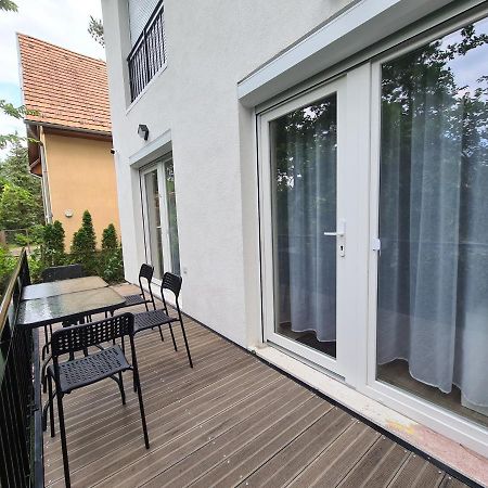 Oet Fenyo Apartmanhaz Siófok Exteriér fotografie