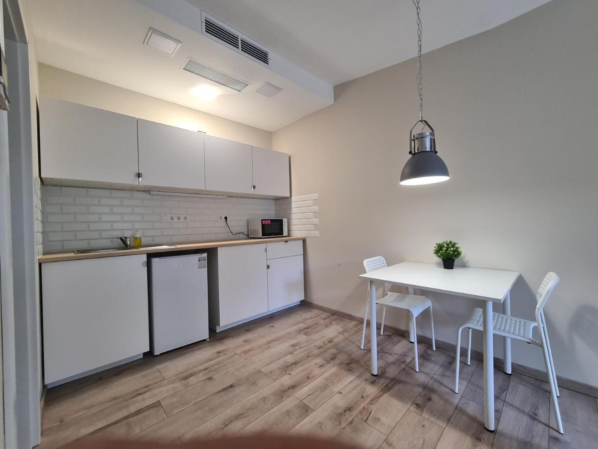 Oet Fenyo Apartmanhaz Siófok Exteriér fotografie