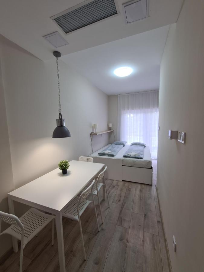Oet Fenyo Apartmanhaz Siófok Exteriér fotografie